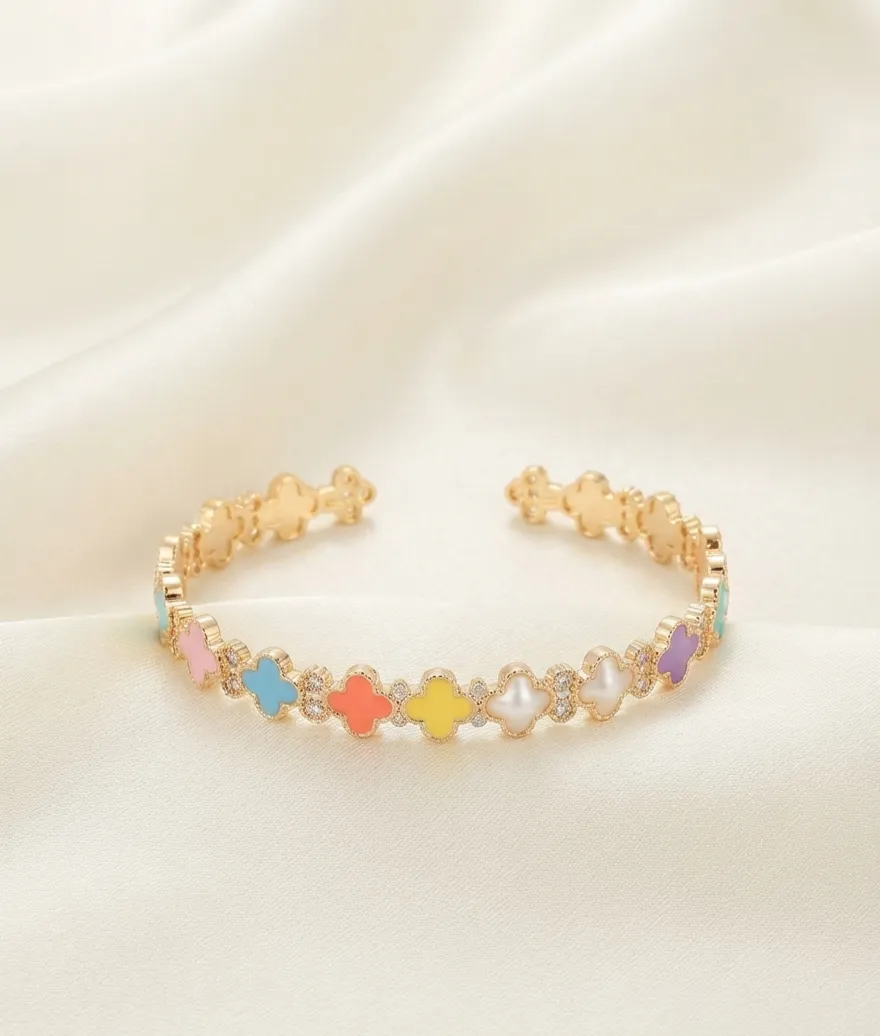 Clover Enamel & Zircon Cuff Bangle photo 6