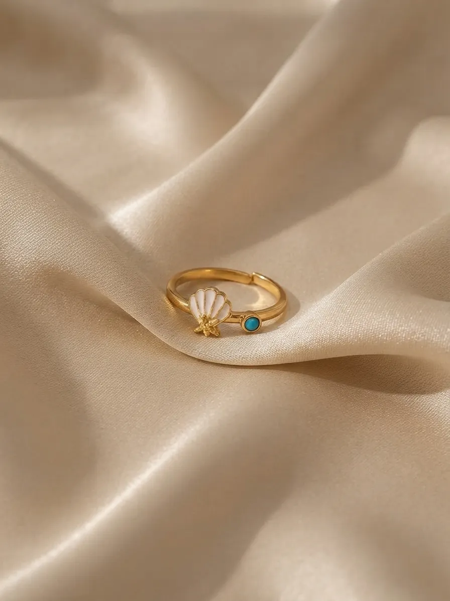 Enameled Seashell & Starfish Ring White